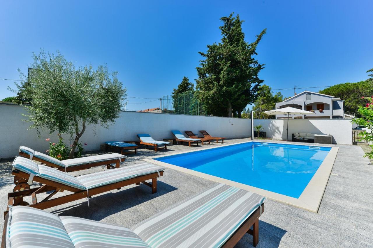 Family Friendly Apartments With A Swimming Pool Zadar - 18098 Exterior photo
