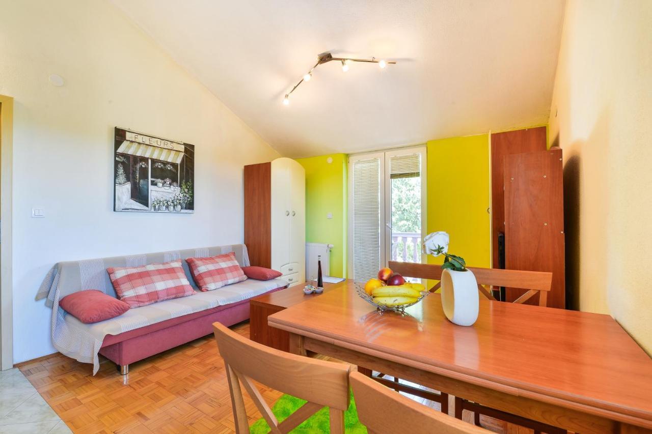Family Friendly Apartments With A Swimming Pool Zadar - 18098 Exterior photo