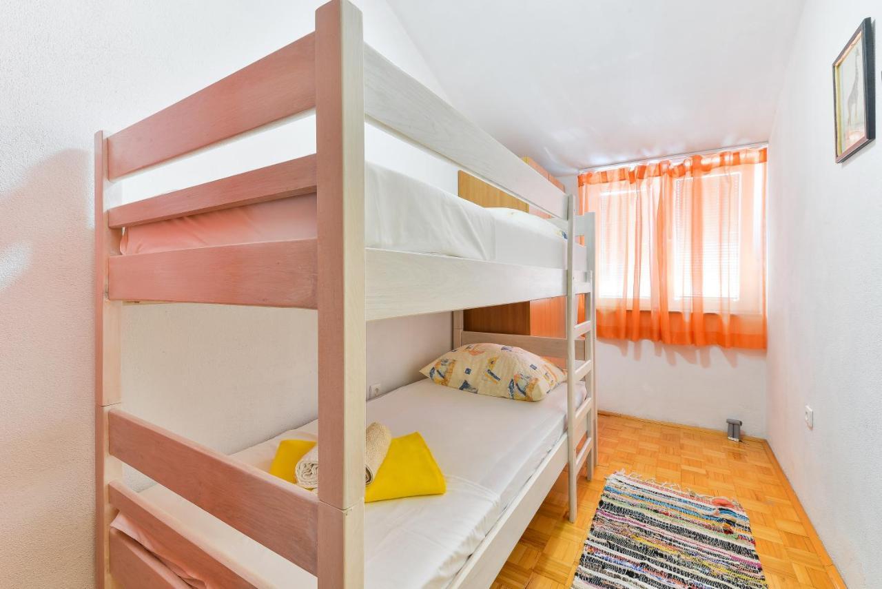 Family Friendly Apartments With A Swimming Pool Zadar - 18098 Exterior photo